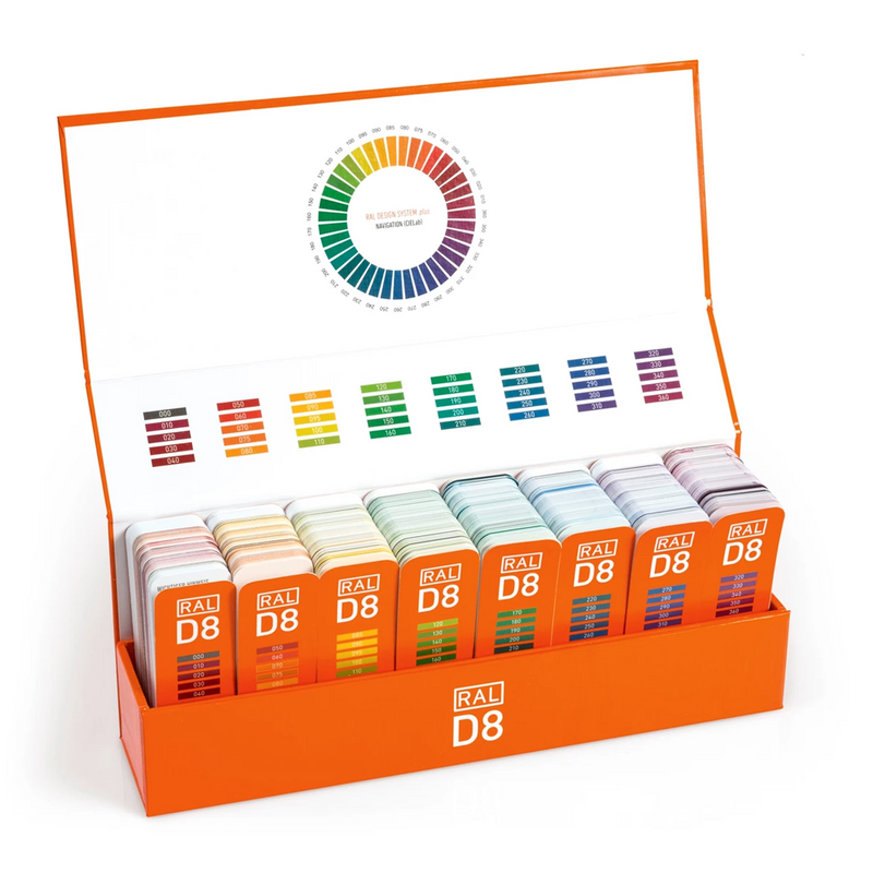 Coffret design RAL D8 avec 8 éventails de couleurs